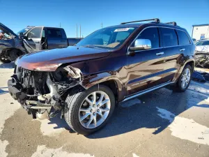 Jeep Grand Cherokee SUMMIT 5.7L 8 2015