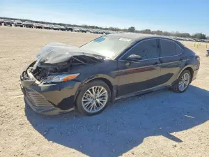 Toyota Camry L 2.5L 4 2018