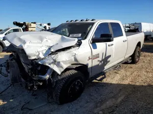 RAM 3500 SLT 6.7L 6 2014