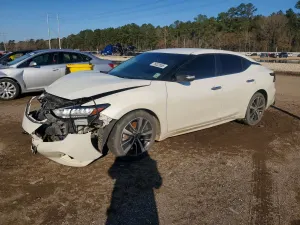 Nissan Maxima S 3.5L 6 2019