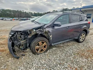 Toyota Rav4 XLE 2.5L 4 2015