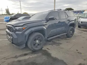 Toyota 4Runner SR5 2.4L 4 2025