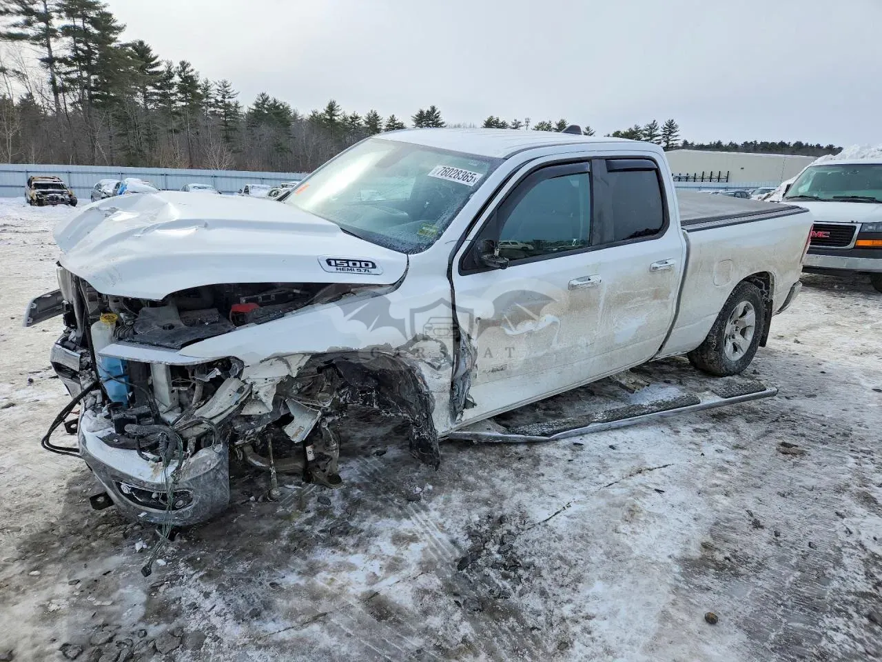 RAM 1500 BIG HORN/LONE STAR 5.7L 8 2020