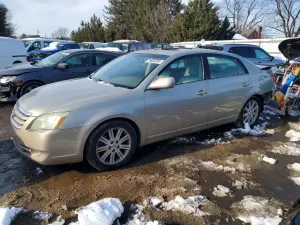 Toyota Avalon XL 3.5L 6 2006
