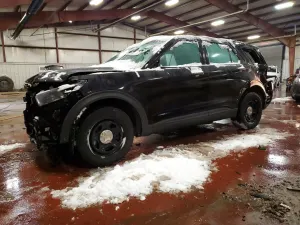 Ford Explorer 3.3L 6 2023