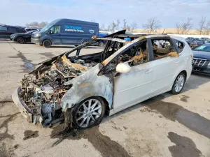 Toyota Prius 1.8L 4 2013
