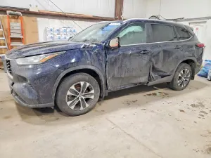 Toyota Highlander 2.4L 4 2023