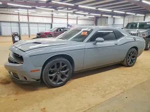 Dodge Challenger SXT 3.6L 6 2020