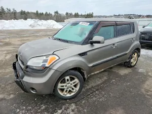 Kia Soul + 2.0L 4 2011