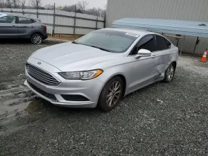 Ford Fusion SE 2.5L 4 2017