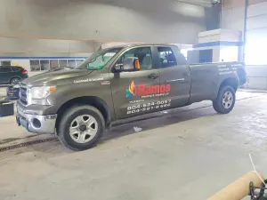 Toyota Tundra DOUBLE CAB SR5 5.7L 8 2010