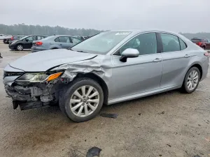Toyota Camry L 2.5L 4 2019