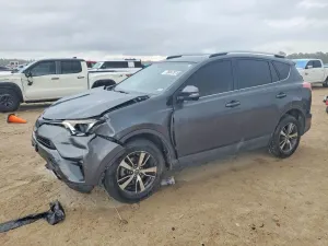 Toyota Rav4 XLE 2.5L 4 2016