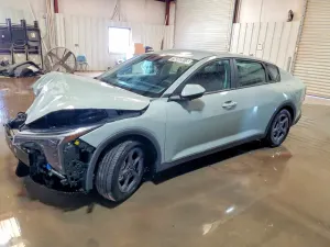 Kia K4 2.0L 4 2025