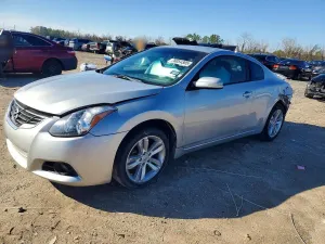 Nissan Altima S 2.5L 4 2012