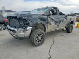 RAM 2500 LARAMIE 6.7L 6 2017