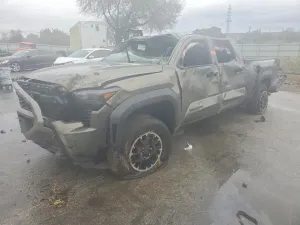 Toyota Tacoma DOUBLE CAB 2.4L 4 2025