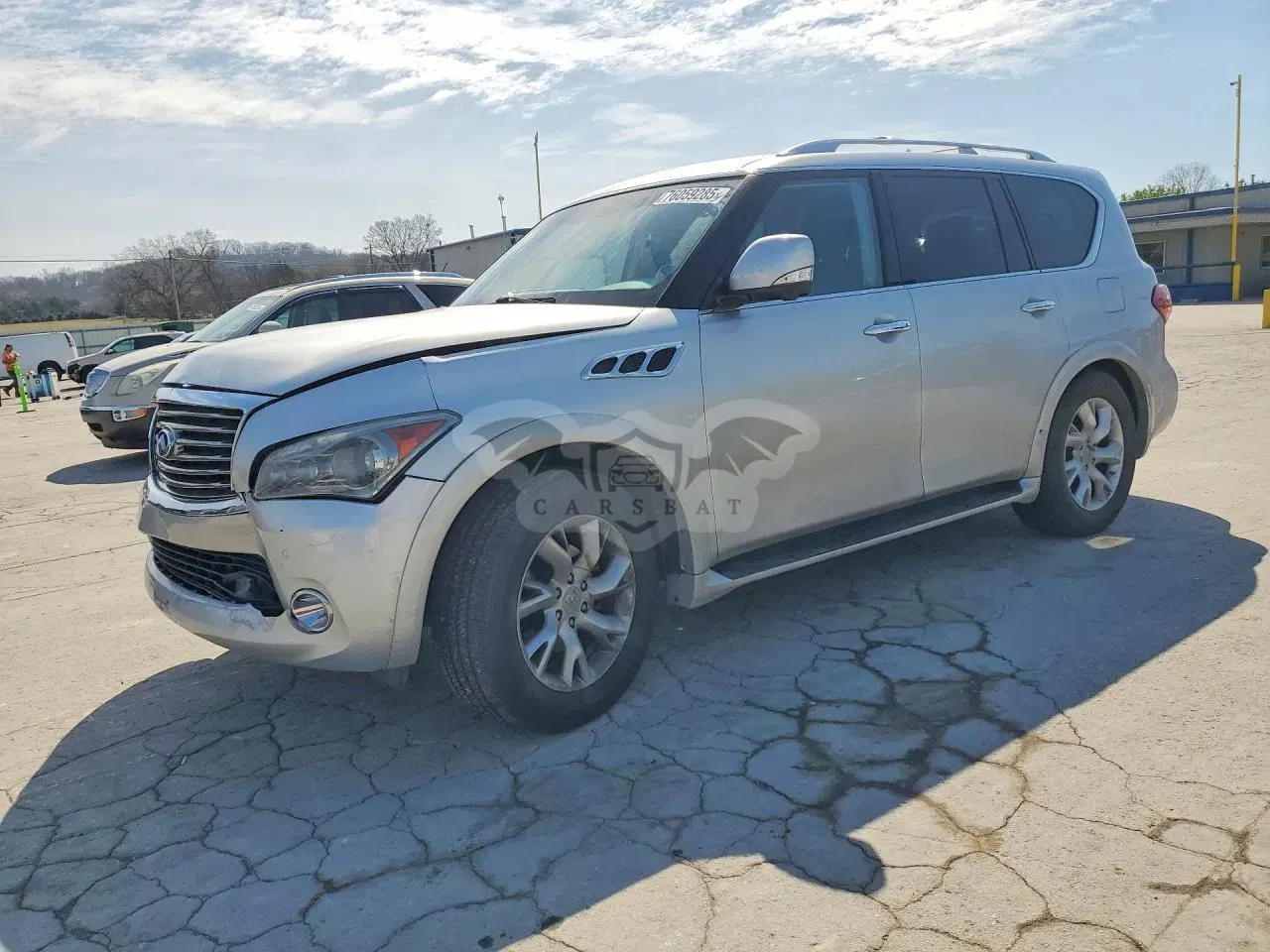 Infiniti QX56 5.6L 8 2011