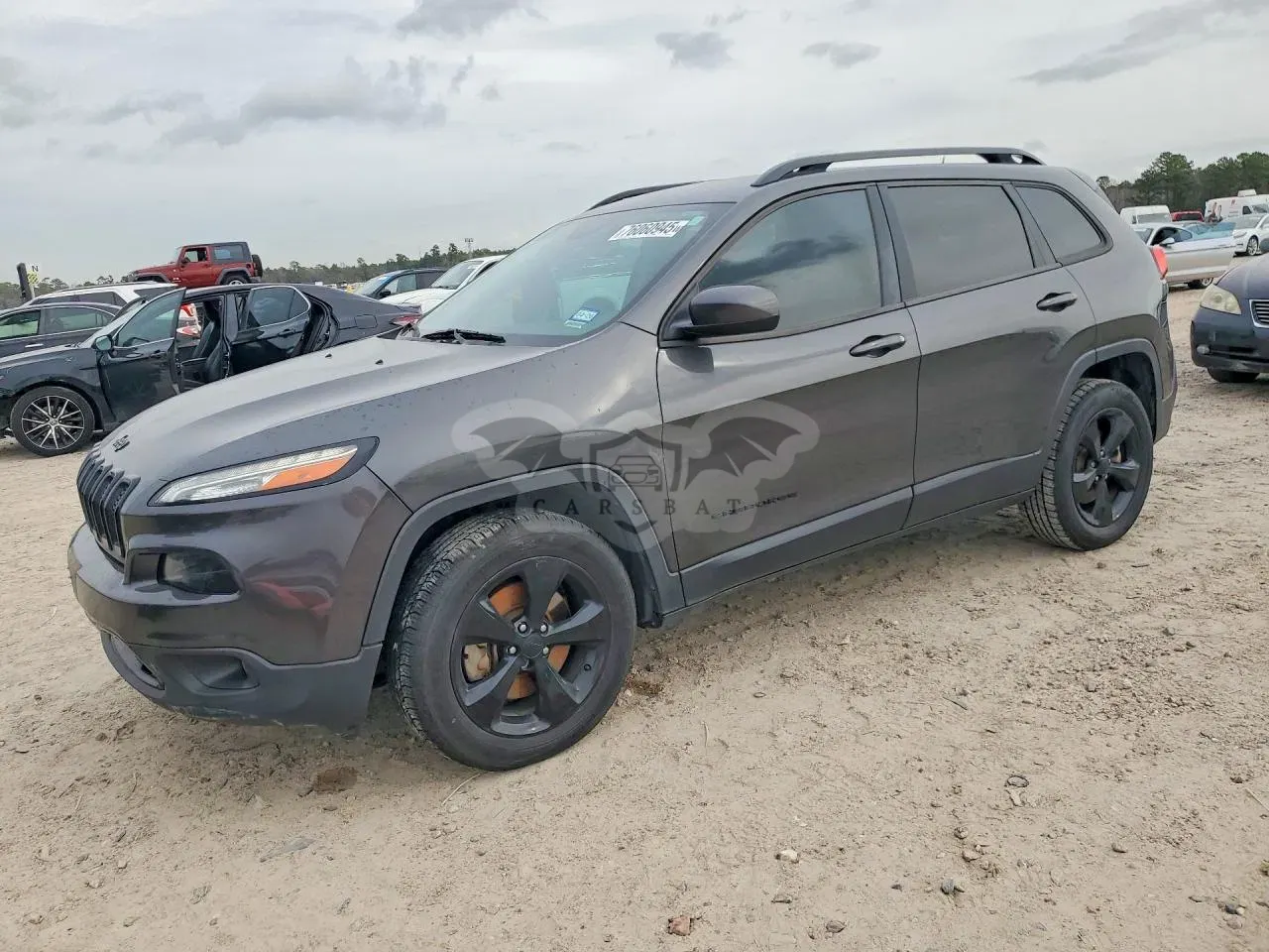 Jeep Cherokee LATITUDE 2.4L 4 2016