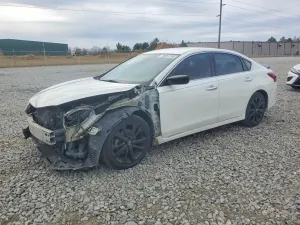 Nissan Altima 2.5L 4 2017
