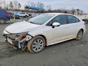Toyota Corolla LE 1.8L 4 2021