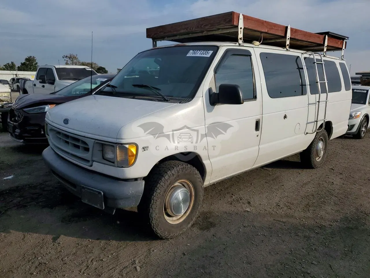 Ford Econoline E350 SUPER DUTY WAGON 6.8L 10 2001