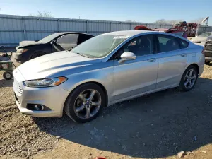 Ford Fusion SE 1.6L 4 2013