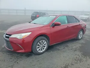 Toyota Camry LE 2.5L 4 2017