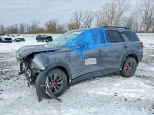 Nissan Pathfinder SV 3.5L 6 2022