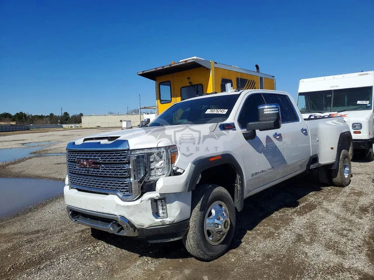 GMC Sierra K3500 DENALI 6.6L 8 2023