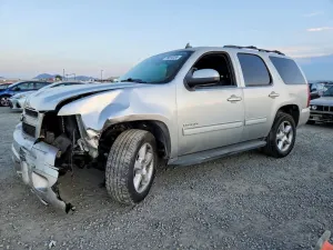 Chevrolet Tahoe C1500 LT 5.3L 8 2013
