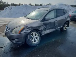 Nissan Rogue S 2.5L 4 2011