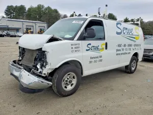 GMC Savana 4.3L 6 2021
