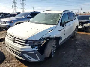 Volkswagen Tiguan S 2.0L 4 2023