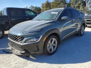 Hyundai Kona SEL 2.0L 4 2023