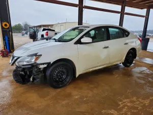 Nissan Sentra S 1.8L 4 2017