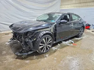 Nissan Altima PLATINUM 2.5L 4 2019