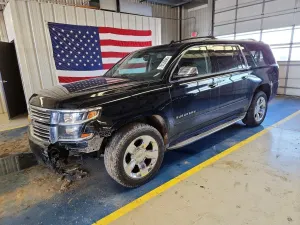 Chevrolet Suburban 5.3L 8 2015