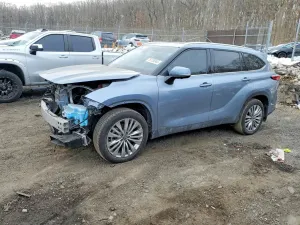 Toyota Highlander HYBRID LIMITED 2.5L 4 2023