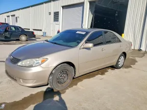 Toyota Camry LE 2.4L 4 2006