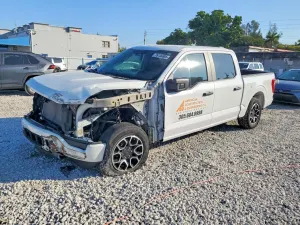 Ford F-150 SUPERCREW 2.7L 6 2023