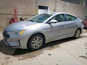 Hyundai Elantra SE 2.0L 4 2020