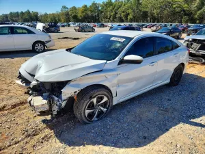 Honda Civic LX 2.0L 4 2020
