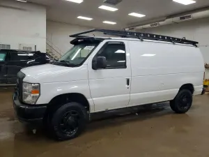 Ford Econoline E250 VAN 4.6L 8 2014