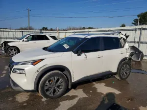 Nissan Rogue SV 1.5L 3 2022