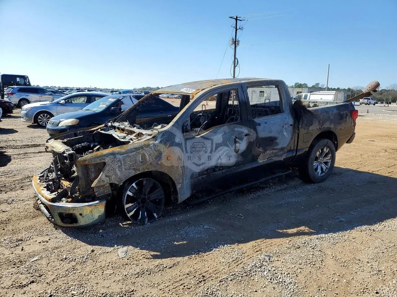 Nissan Titan 5.6L 8 2019