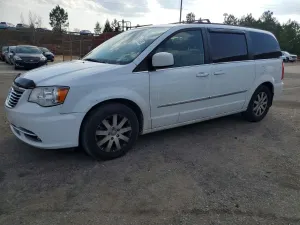 Chrysler Town & Country 3.6L 6 2015