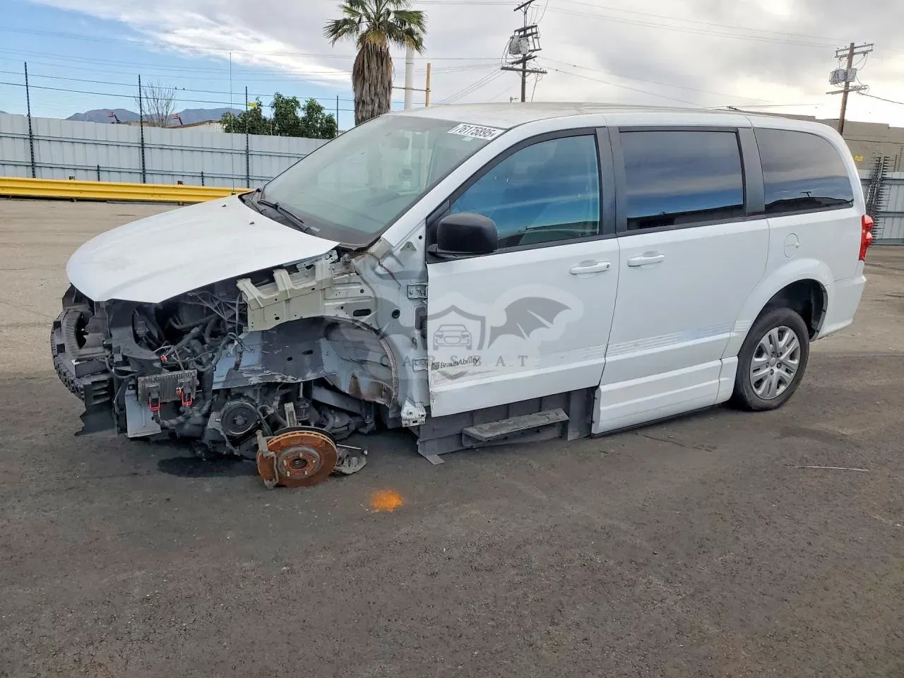 Dodge Grand Caravan (Caravan) SE 3.6L 6 2018