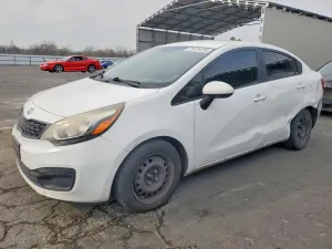 Kia Rio LX 1.6L 4 2013