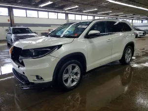 Toyota Highlander 3.5L 6 2015